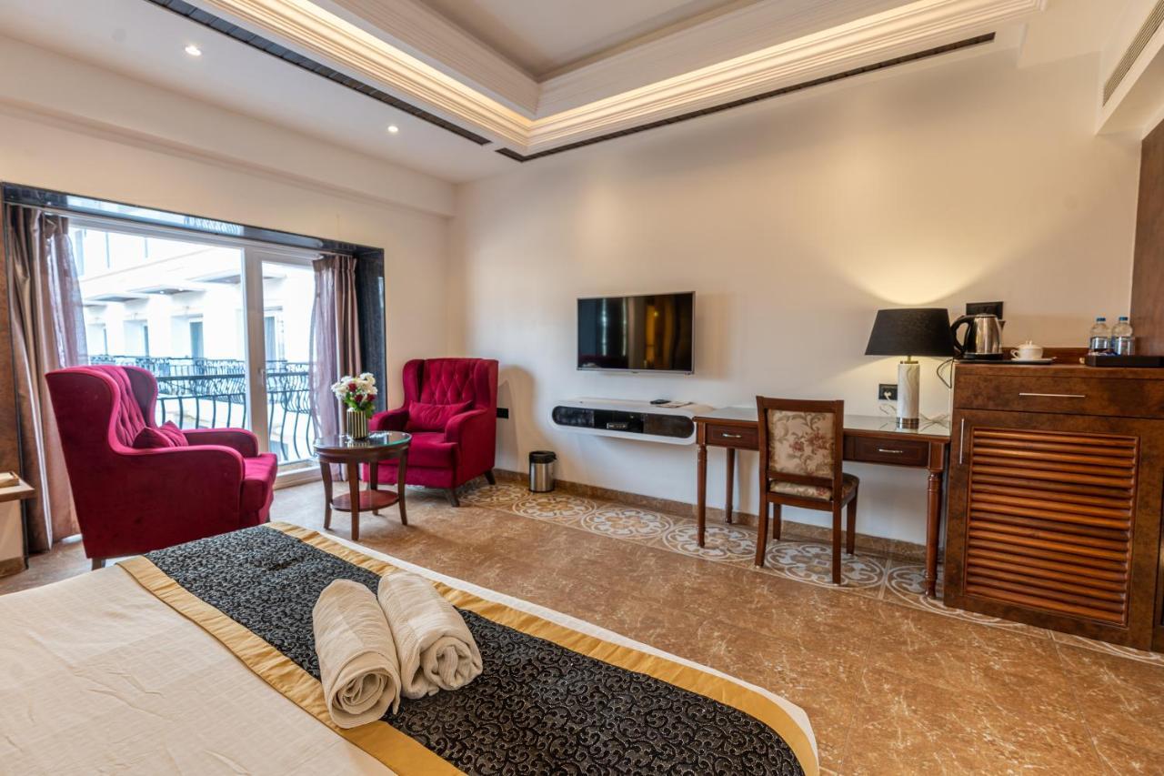 Alvorada Resort-3 Star Resort In Baga アーポラ エクステリア 写真