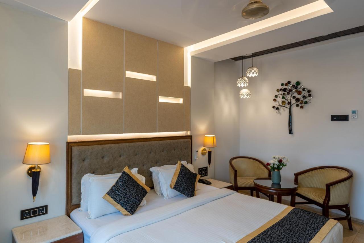 Alvorada Resort-3 Star Resort In Baga アーポラ エクステリア 写真