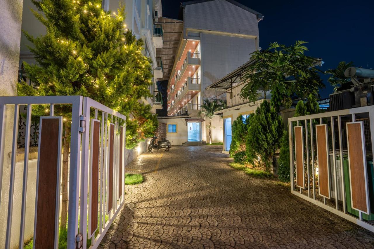 Alvorada Resort-3 Star Resort In Baga アーポラ エクステリア 写真