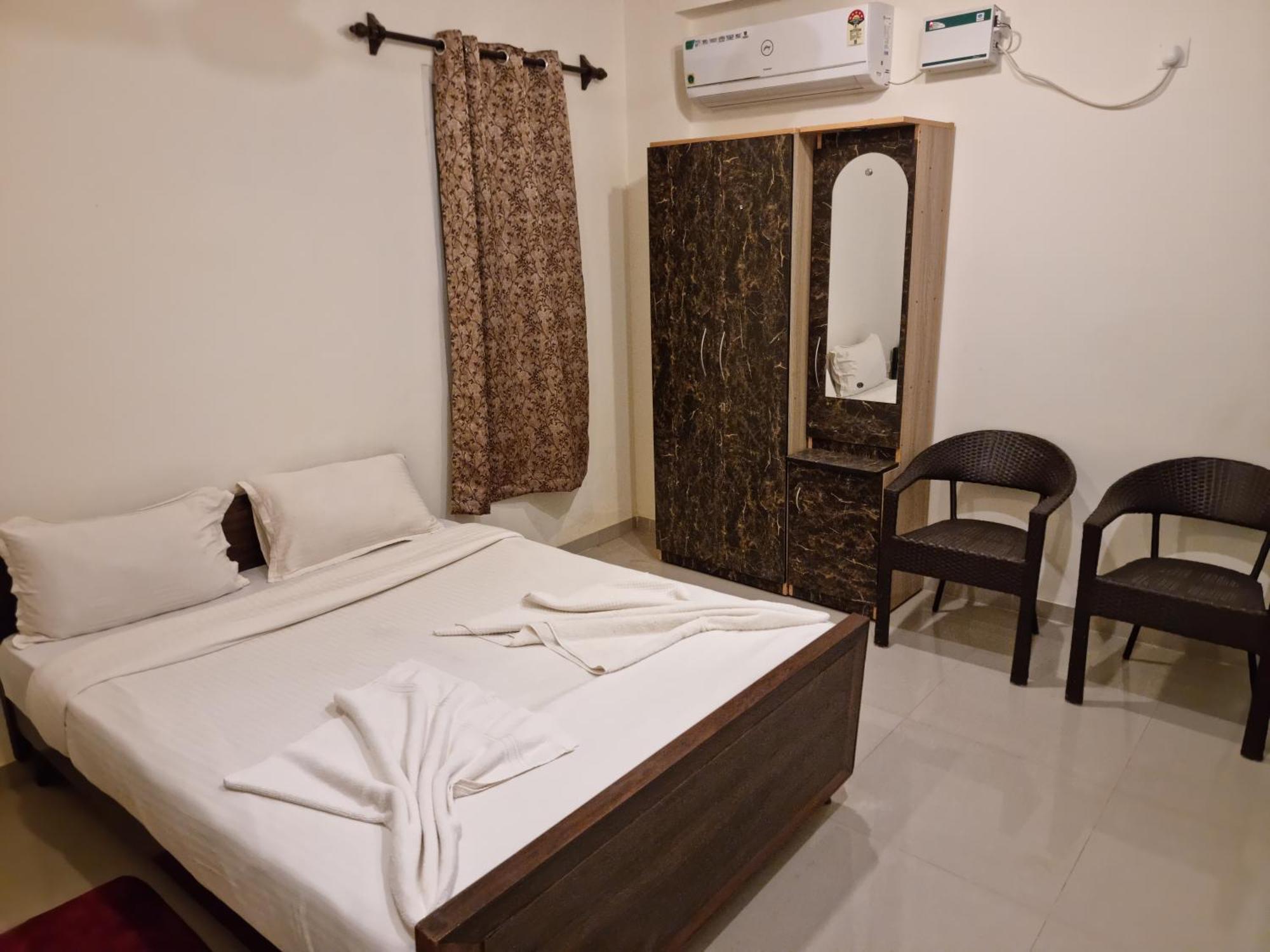 Alvorada Resort-3 Star Resort In Baga アーポラ エクステリア 写真
